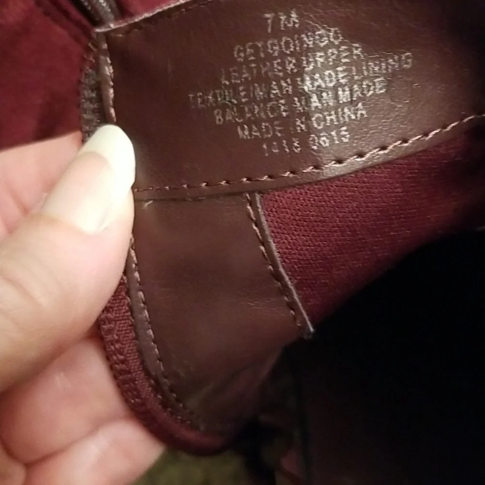 Nine West burgundy suede ankle boots - Picture 4 of 5